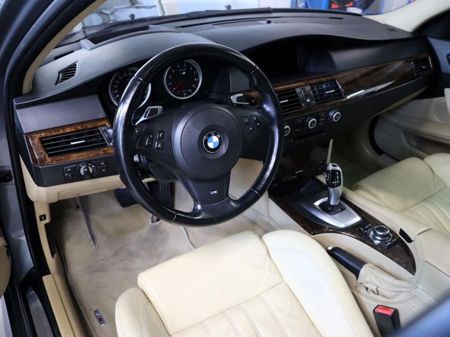 BMW 5 серии V (E60/E61) Рестайлинг Калининград  - изображение 14