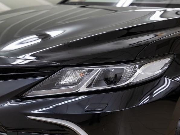 Toyota Camry VIII (XV70) Рестайлинг с пробегом 2021 года, цена 3 250 000 рублей, 55858 км, седан, Автокод Объявления