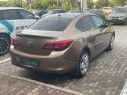 Opel Astra J Рестайлинг Череповец  - изображение 19