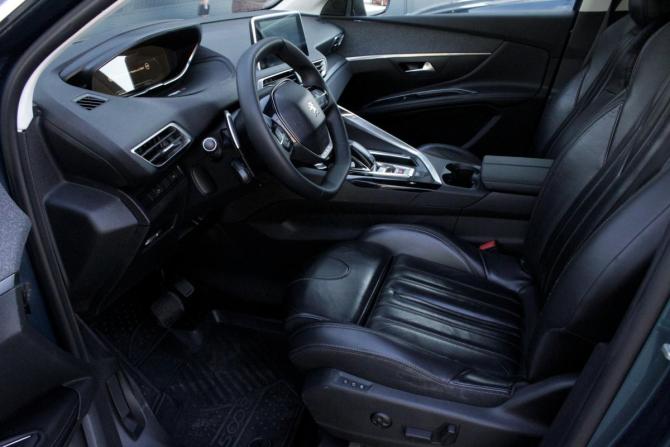 Peugeot 5008 II с пробегом 2018 года, цена 2 090 000 рублей, 67588 км, внедорожник, Автокод Объявления