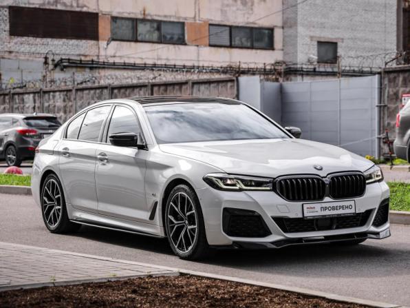 BMW 5 серии VII (G30/G31/G38) Рестайлинг с пробегом 2021 года, цена 5 569 000 рублей, 64586 км, седан, Автокод Объявления