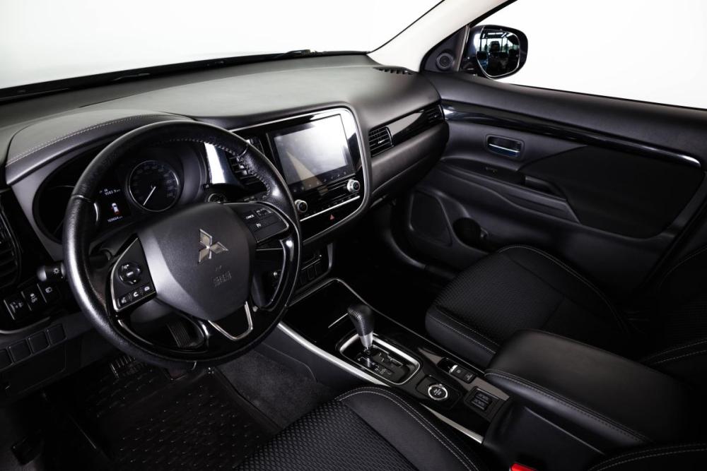 Mitsubishi Outlander III Рестайлинг 3 Пермь  - изображение 10