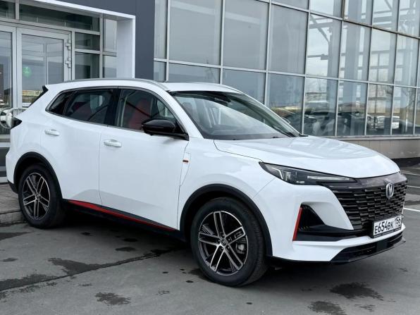 Changan CS55 Plus II Рестайлинг с пробегом 2023 года, цена 1 999 000 рублей, 3500 км, внедорожник, Автокод Объявления