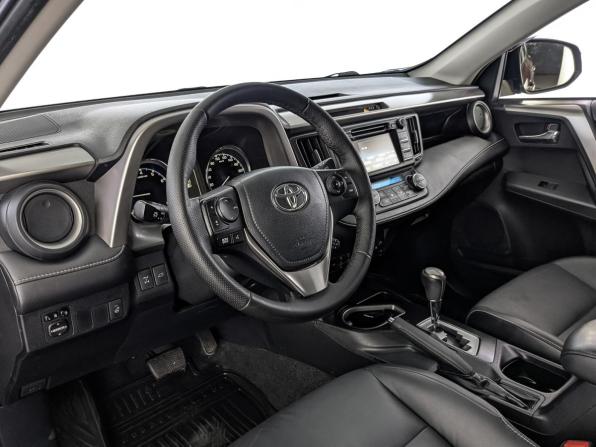 Toyota RAV4 IV (XA40) Рестайлинг с пробегом 2016 года, цена 2 750 000 рублей, 71400 км, внедорожник, Автокод Объявления
