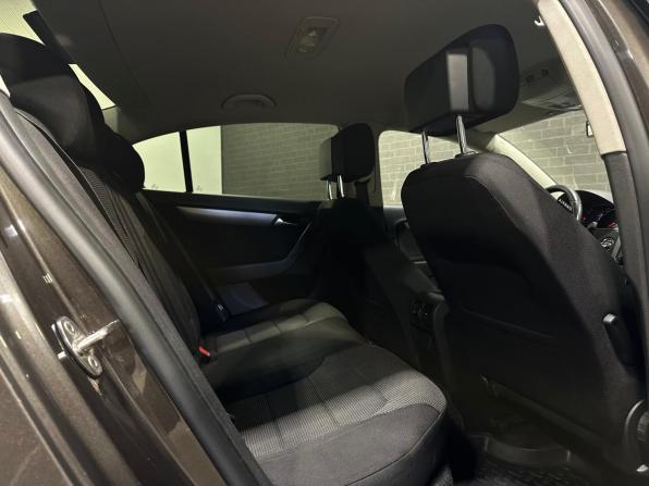 Volkswagen Passat B7 с пробегом 2013 года, цена 650 000 рублей, 337583 км, седан, Автокод Объявления