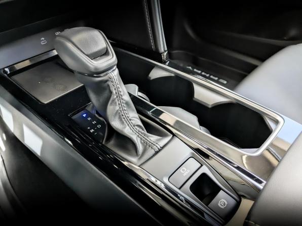 Toyota Camry IX (XV80) China Market с пробегом 2025 года, цена 4 115 000 рублей, 19604 км, седан, Автокод Объявления