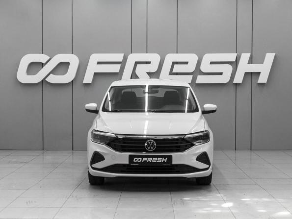 Volkswagen Polo VI с пробегом 2022 года, цена 1 680 000 рублей, 63185 км, лифтбек, Автокод Объявления