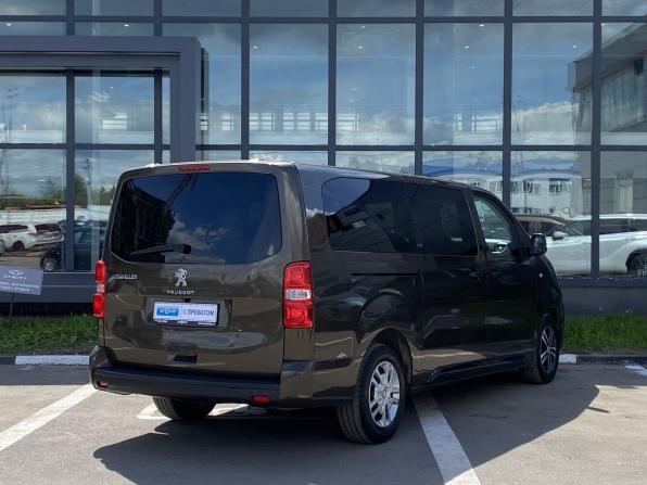 Peugeot Traveller I с пробегом 2019 года, цена 2 479 000 рублей, 132438 км, минивэн, Автокод Объявления