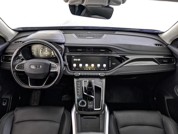 Geely Atlas Pro с пробегом 2024 года, цена 2 200 000 рублей, 59655 км, внедорожник, Автокод Объявления