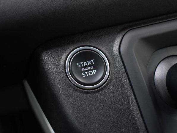 Land Rover Defender II с пробегом 2022 года, цена 5 815 000 рублей, 38943 км, внедорожник, Автокод Объявления