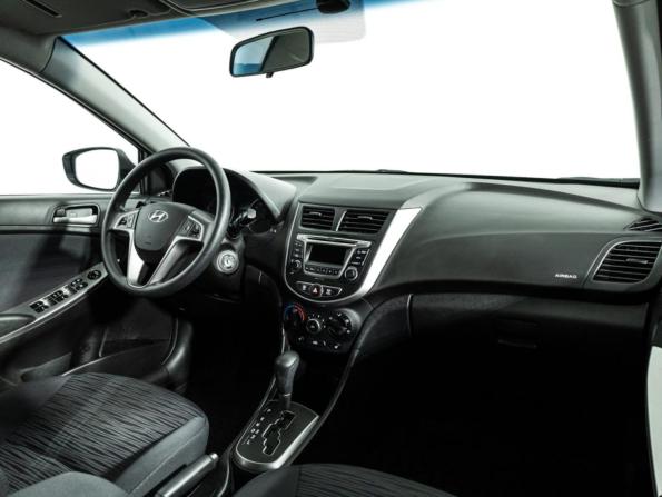 Hyundai Solaris I Рестайлинг с пробегом 2015 года, цена 999 777 рублей, 98403 км, седан, Автокод Объявления