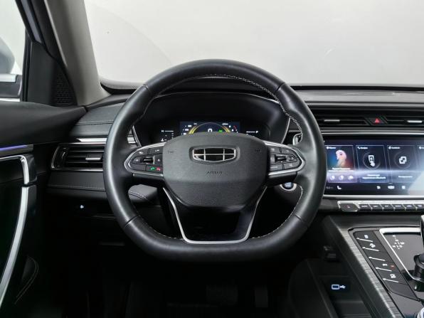 Geely Atlas Pro с пробегом 2023 года, цена 1 995 000 рублей, 68159 км, внедорожник, Автокод Объявления