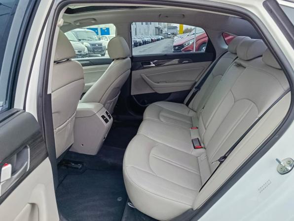 Hyundai Sonata VII (LF) Рестайлинг с пробегом 2018 года, цена 1 900 000 рублей, 67900 км, седан, Автокод Объявления