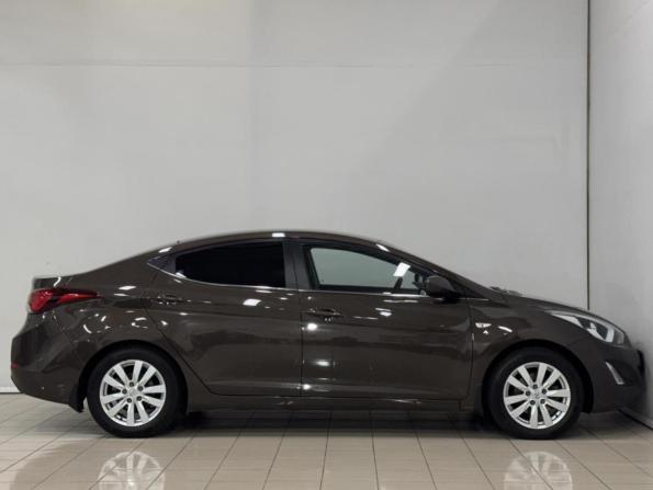 Hyundai Elantra V (MD) Рестайлинг с пробегом 2015 года, цена 1 399 000 рублей, 111991 км, седан, Автокод Объявления