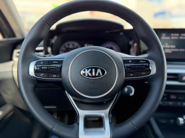 Kia K5 III с пробегом 2021 года, цена 2 250 000 рублей, 87518 км, седан, Автокод Объявления