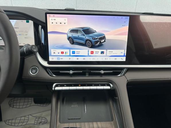 Geely Monjaro I Рестайлинг 2 с пробегом 2025 года, цена 3 955 000 рублей, 1361 км, внедорожник, Автокод Объявления