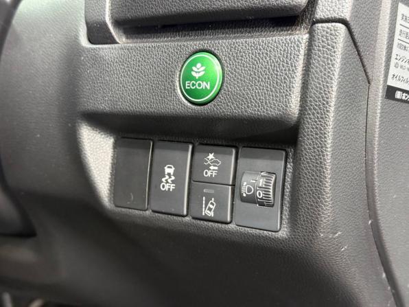 Honda Fit III Рестайлинг с пробегом 2018 года, цена 1 195 000 рублей, 88153 км, хэтчбек, Автокод Объявления