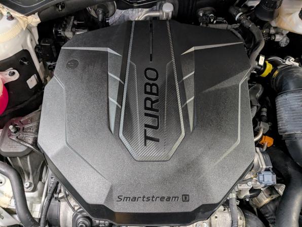 Hyundai Santa Fe IV Рестайлинг с пробегом 2020 года, цена 3 390 000 рублей, 81997 км, внедорожник, Автокод Объявления