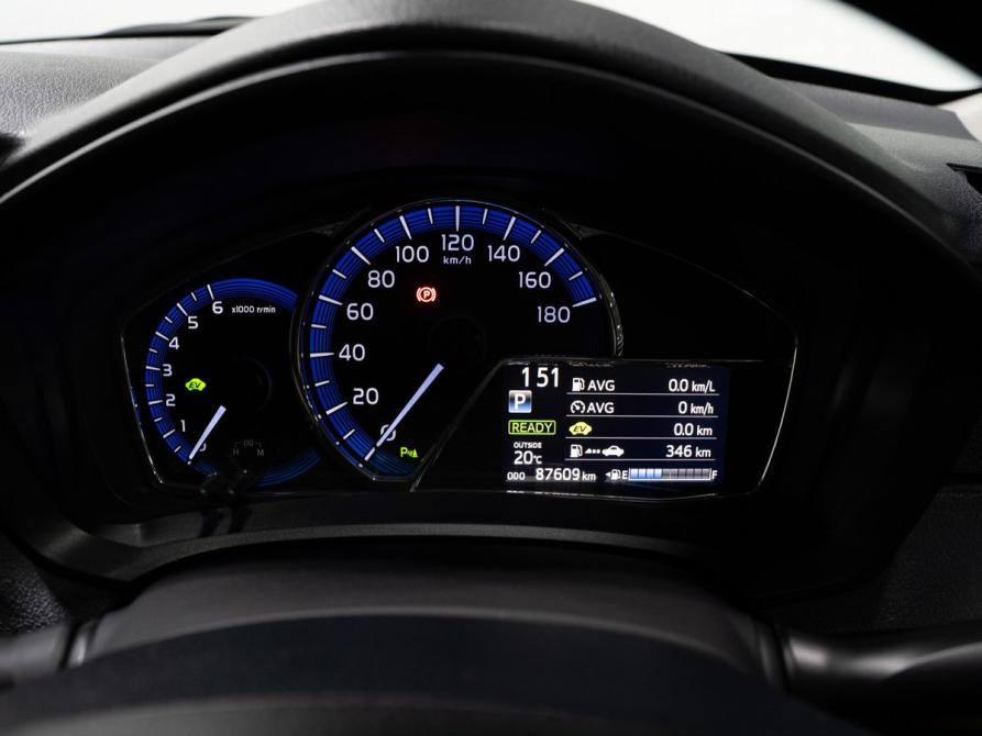 Toyota Corolla XI (E160 E170) Рестайлинг 2 Чита  - изображение 9