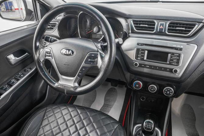 Kia Rio III Рестайлинг с пробегом 2016 года, цена 749 000 рублей, 203000 км, седан, Автокод Объявления
