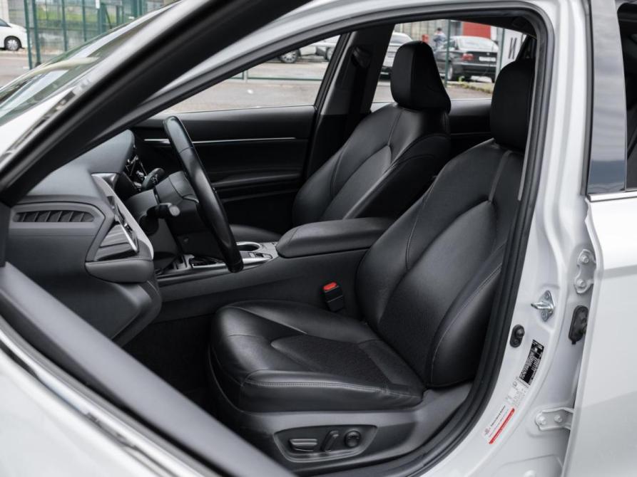 Toyota Camry VIII (XV70) Рестайлинг Сочи  - изображение 12