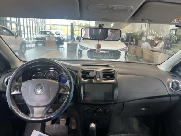 Renault Sandero II с пробегом 2014 года, цена 737 000 рублей, 124099 км, хэтчбек, Автокод Объявления
