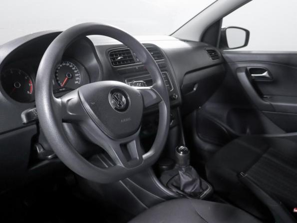 Volkswagen Polo V Рестайлинг с пробегом 2018 года, цена 869 000 рублей, 121739 км, седан, Автокод Объявления