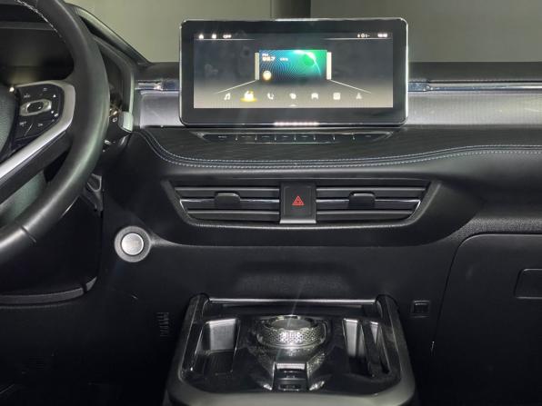 Haval Jolion I с пробегом 2022 года, цена 1 850 000 рублей, 45114 км, внедорожник, Автокод Объявления