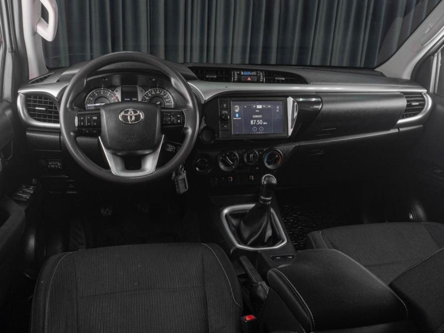 Toyota Hilux VIII Рестайлинг 2 Тюмень  - изображение 6