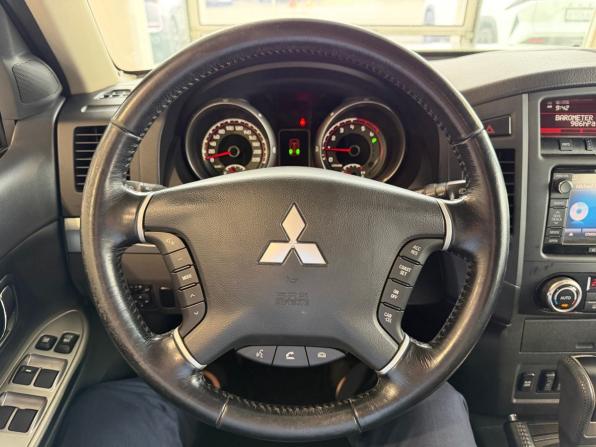 Mitsubishi Pajero IV Рестайлинг 1 с пробегом 2014 года, цена 2 455 900 рублей, 171526 км, внедорожник, Автокод Объявления