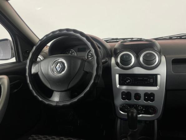 Renault Logan I Рестайлинг с пробегом 2013 года, цена 495 000 рублей, 165570 км, седан, Автокод Объявления