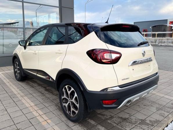 Renault Kaptur I с пробегом 2018 года, цена 1 800 000 рублей, 158726 км, внедорожник, Автокод Объявления