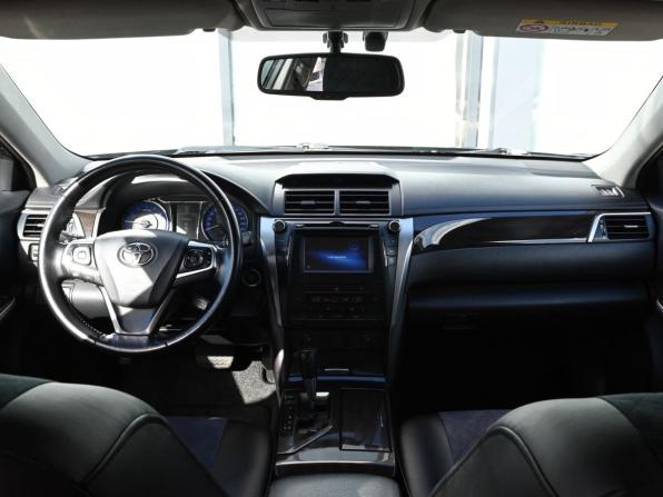 Toyota Camry VII (XV50) Рестайлинг с пробегом 2015 года, цена 1 899 000 рублей, 168800 км, седан, Автокод Объявления