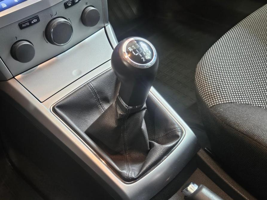 Opel Astra H Рестайлинг Вологда  - изображение 15