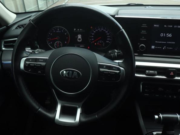 Kia K5 III с пробегом 2021 года, цена 2 633 000 рублей, 49731 км, седан, Автокод Объявления