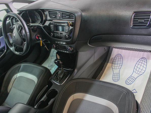 Kia Ceed II с пробегом 2013 года, цена 870 000 рублей, 196200 км, хэтчбек, Автокод Объявления
