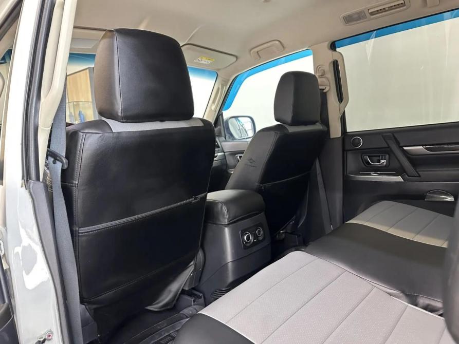 Mitsubishi Pajero IV Рестайлинг 2 Барнаул  - изображение 27