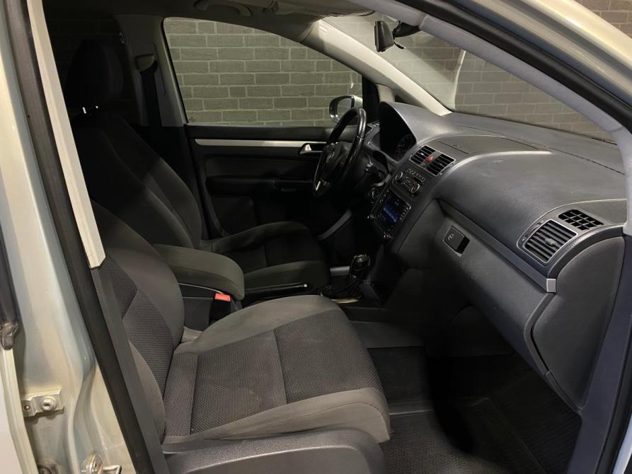 Volkswagen Touran I Рестайлинг 2 Челябинск  - изображение 10