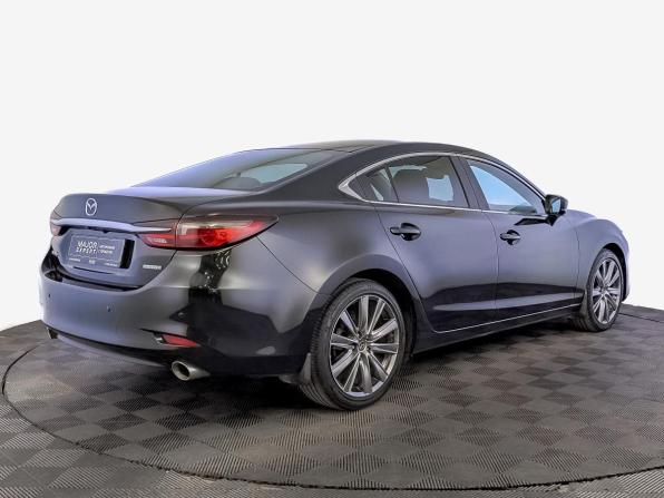 Mazda 6 III (GJ) Рестайлинг 2 с пробегом 2021 года, цена 2 640 000 рублей, 117700 км, седан, Автокод Объявления