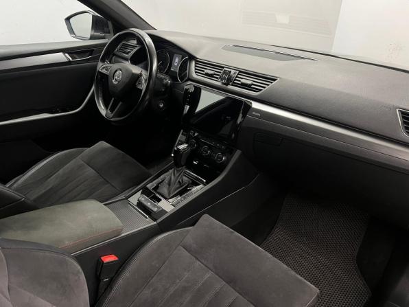Skoda Superb III с пробегом 2017 года, цена 1 890 000 рублей, 143888 км, лифтбек, Автокод Объявления