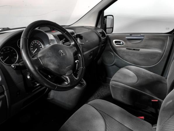 Peugeot Expert II Рестайлинг с пробегом 2015 года, цена 1 159 000 рублей, 250000 км, минивэн, Автокод Объявления