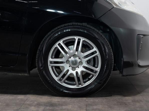 Honda Freed I Рестайлинг 2 с пробегом 2015 года, цена 1 220 000 рублей, 134795 км, компактвэн, Автокод Объявления