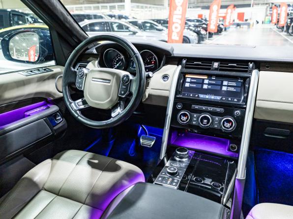 Land Rover Discovery V с пробегом 2017 года, цена 3 849 700 рублей, 123241 км, внедорожник, Автокод Объявления