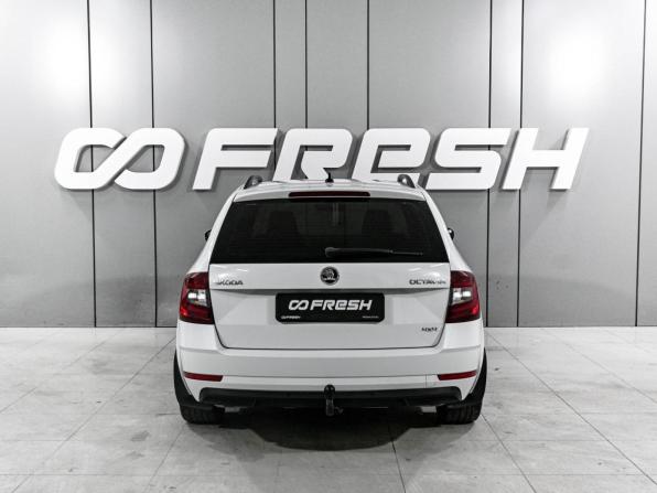 Skoda Octavia III (A7) Рестайлинг с пробегом 2017 года, цена 1 869 000 рублей, 302457 км, универсал, Автокод Объявления