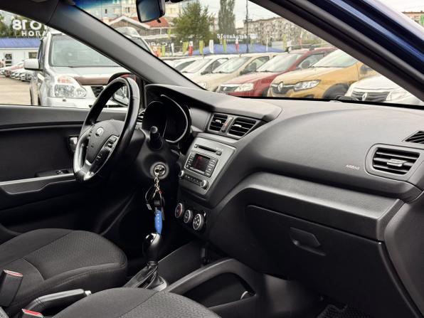 Kia Rio III Рестайлинг с пробегом 2016 года, цена 1 199 000 рублей, 87363 км, седан, Автокод Объявления