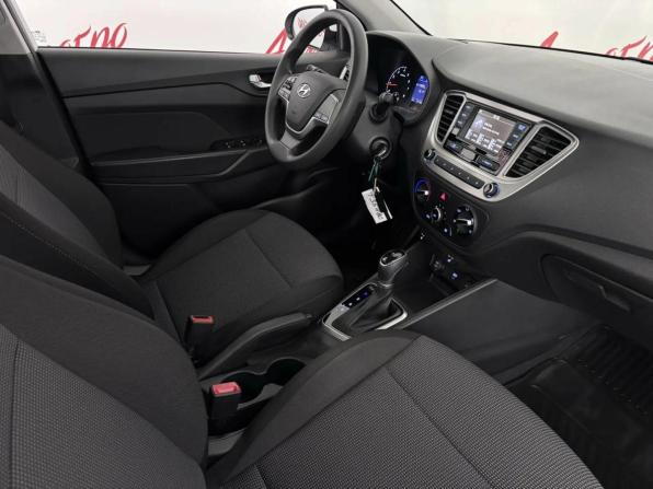 Hyundai Solaris II Рестайлинг с пробегом 2022 года, цена 1 499 000 рублей, 70117 км, седан, Автокод Объявления