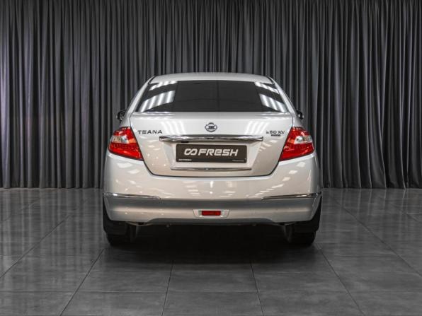 Nissan Teana II с пробегом 2010 года, цена 999 000 рублей, 247461 км, седан, Автокод Объявления