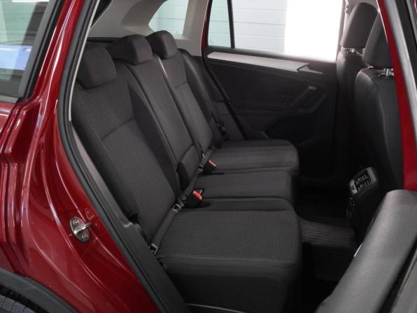 Volkswagen Tiguan II с пробегом 2019 года, цена 2 438 000 рублей, 79433 км, внедорожник, Автокод Объявления