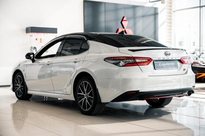 Toyota Camry VIII (XV70) Рестайлинг с пробегом 2021 года, цена 3 250 000 рублей, 61922 км, седан, Автокод Объявления
