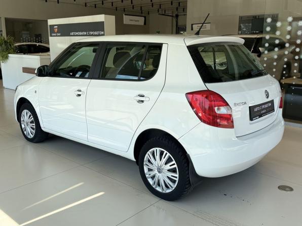 Skoda Fabia II Рестайлинг с пробегом 2013 года, цена 795 000 рублей, 191364 км, хэтчбек, Автокод Объявления